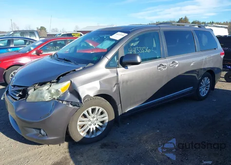 2011 Toyota Sienna Xle V6 from USA, damaged, VIN 5TDYK3DC3BS131393